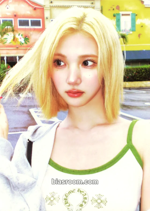 Photocard K-pop Jiwoo Hearts2Hearts Lemon Tang