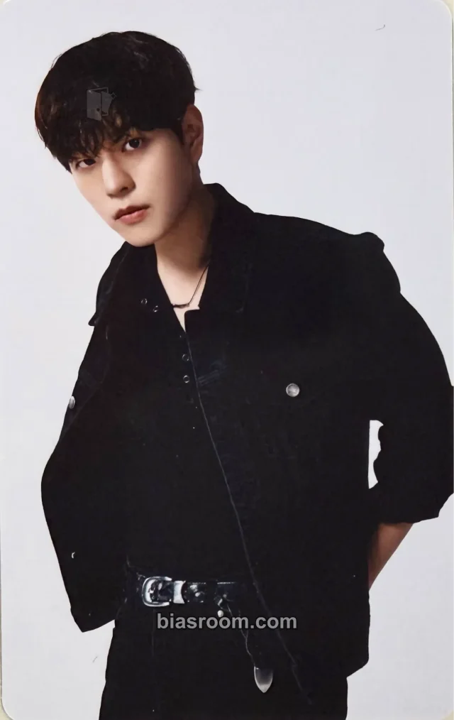 Seungmin Stray Kids JYP Flagship Tokyo K-pop photocard