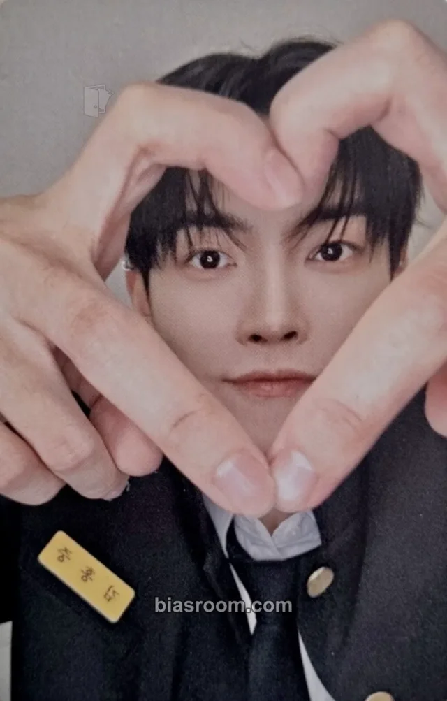 Hongjoong ATEEZ GOLDEN HOUR : Part.5 K-pop Photocard