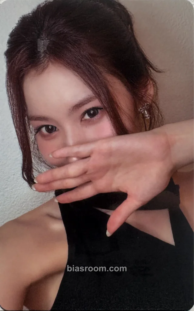 Sana TWICE <THIS IS FOR> WORLD TOUR FINALE in SEOUL - LIVE K-pop photocard