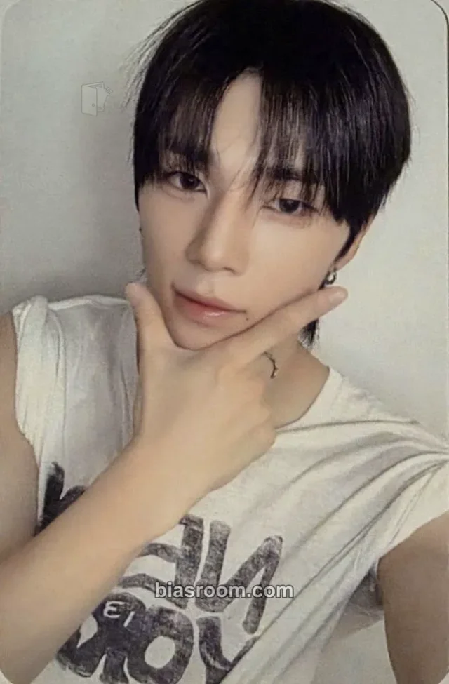 So Geon NEXZ Saucin' K-pop photocard