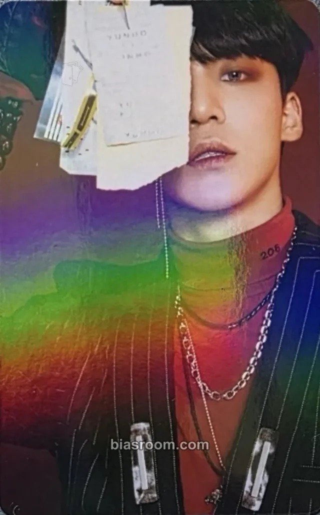 Photocard K-pop di Yunho ATEEZ Higher Timepiece × ATEEZ