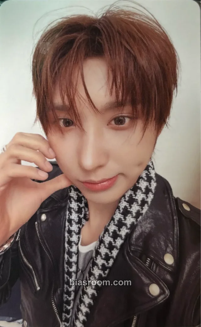 Juwang KickFlip KICK OFF THE WALL Pt 1 K-pop photocard