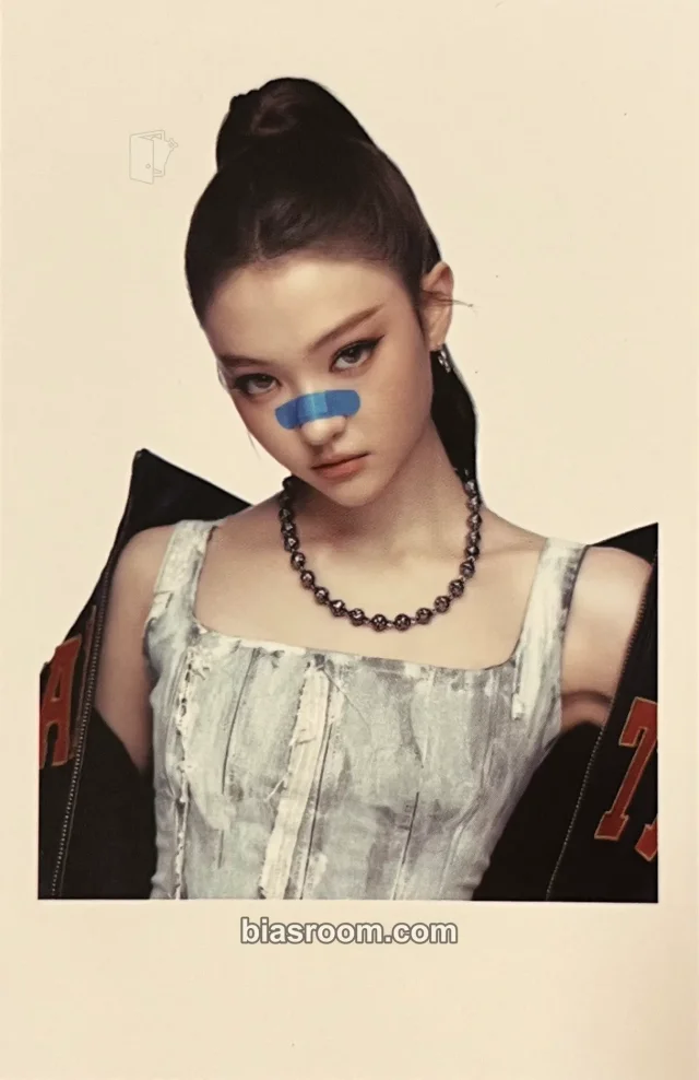 Ella MEOVV GO HARD K-pop photocard