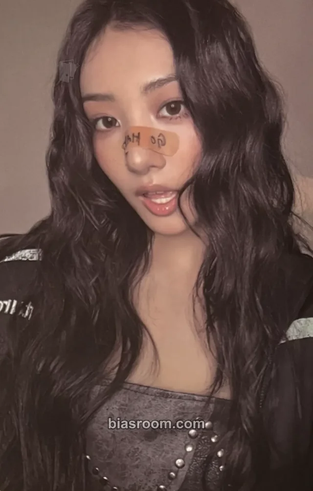 Gawon MEOVV GO HARD K-pop photocard