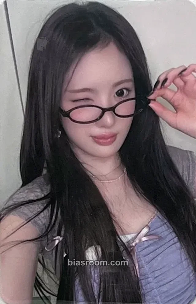 Sui KiiiKiii WhyKiiiKiii K-pop photocard