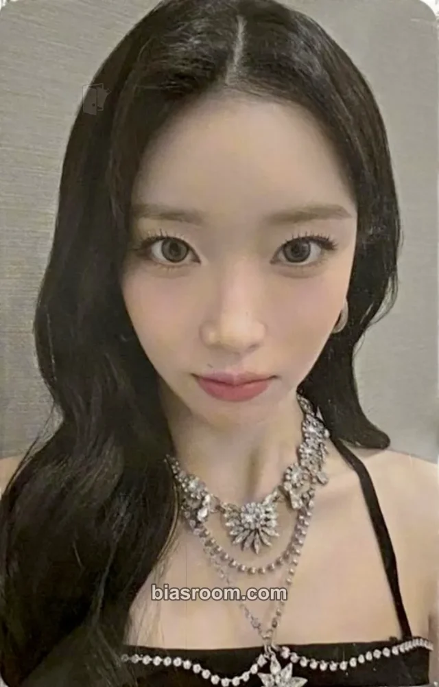 Sumin STAYC STAY ALIVE K-pop photocard