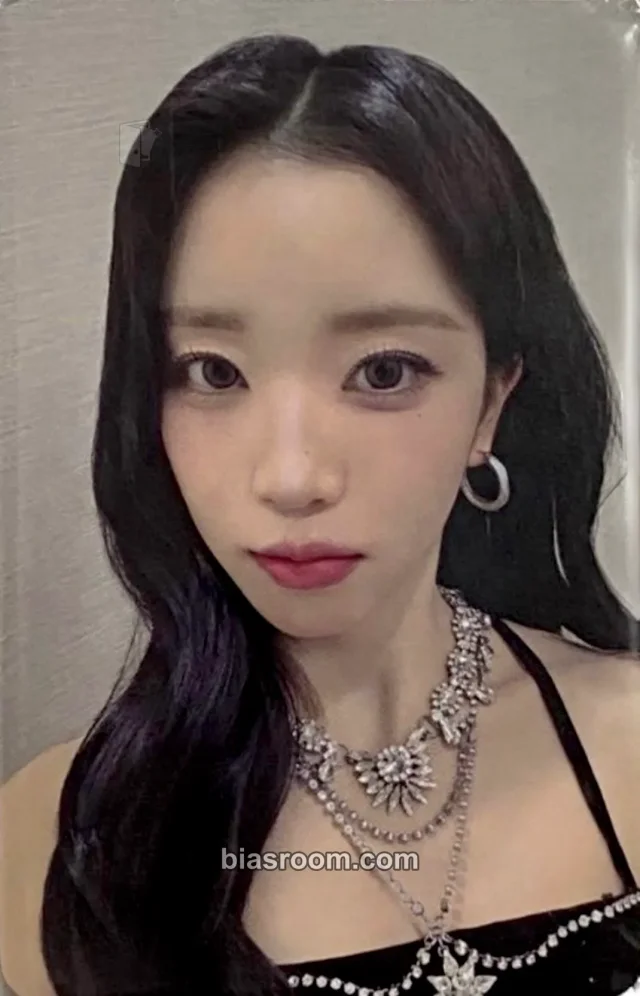 Sumin STAYC STAY ALIVE K-pop photocard