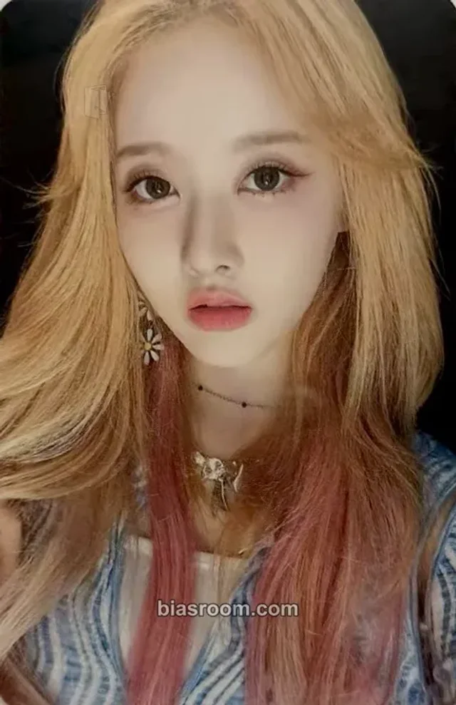 Sieun STAYC TEENFRESH World Tour K-pop photocard