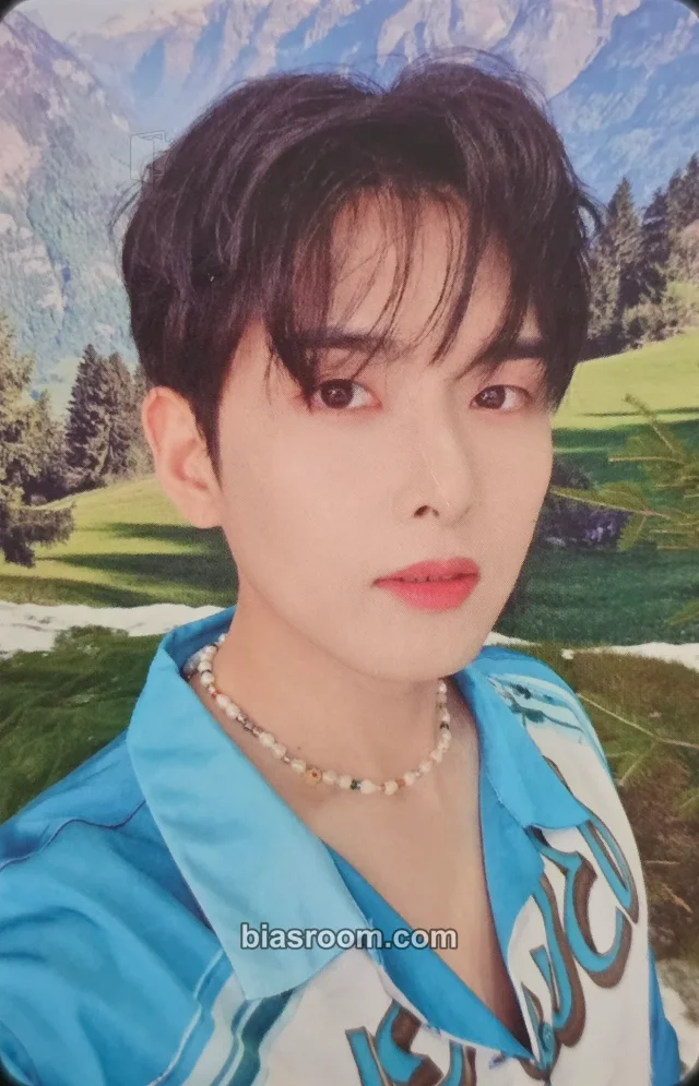 Ryeowook SUPER JUNIOR 2022 Winter SMTOWN: SMCU Palace K-pop photocard
