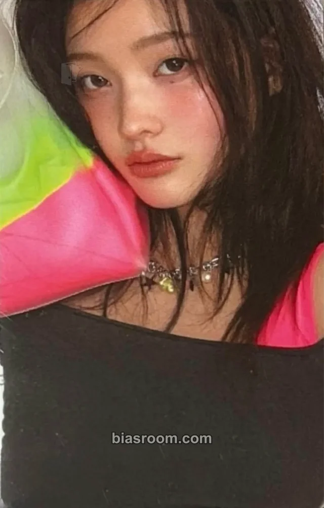 Iroha ILLIT BREAK EVEN K-pop photocard