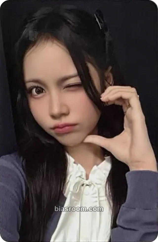 Carmen Hearts2Hearts Lemon Tang K-pop photocard