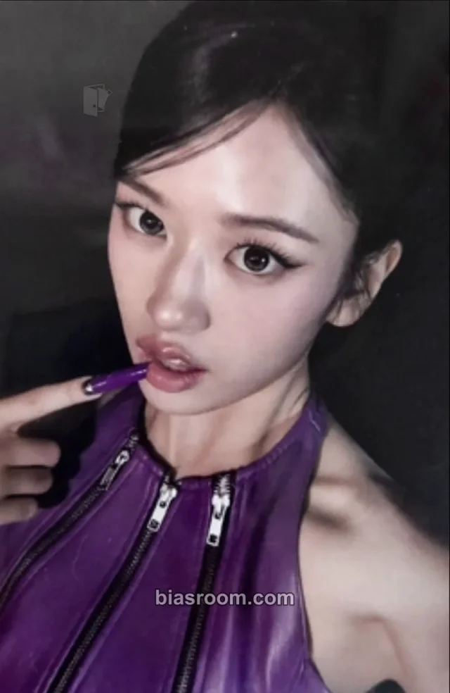 Yujin IVE Looks Can Kill K-pop photocard