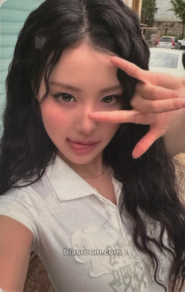 Jieun Young Posse Pilot3 : 2026 The 1st FLIGHT TO EUROPE K-pop photocard