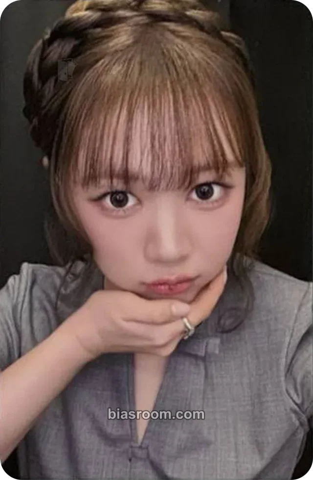 Ye-on Hearts2Hearts Lemon Tang K-pop photocard