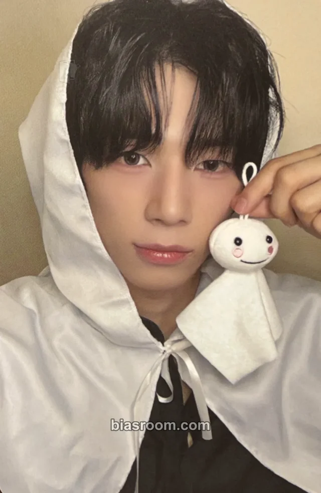 So Geon NEXZ Saucin' K-pop photocard