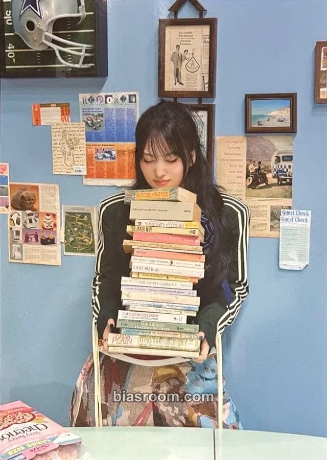 Photocard K-pop di Momo TWICE TEN: The Story Goes On