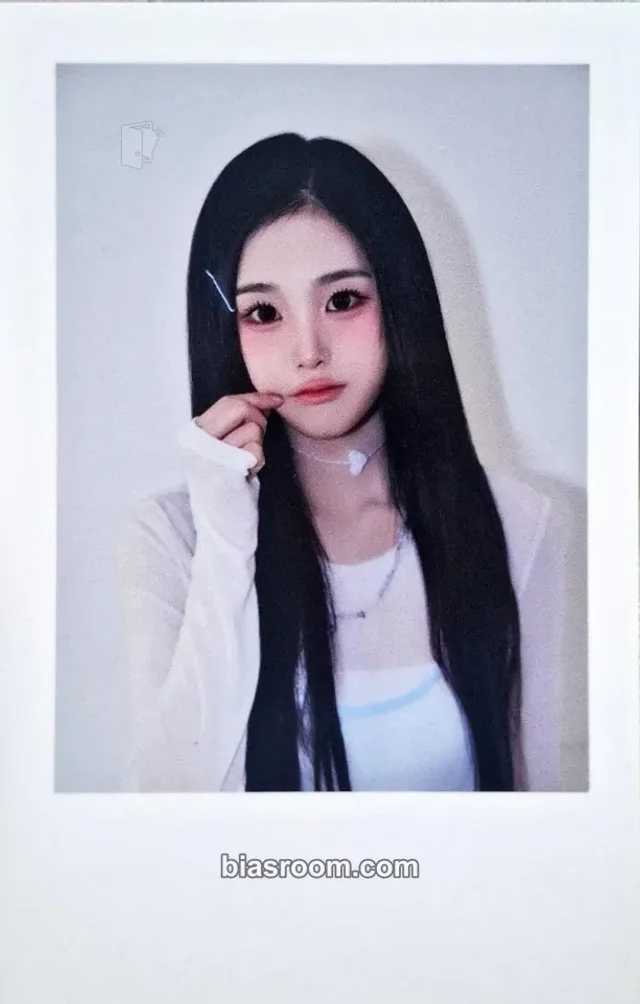 Jiyeon tripleS LOVE&POP pt.1 K-pop photocard