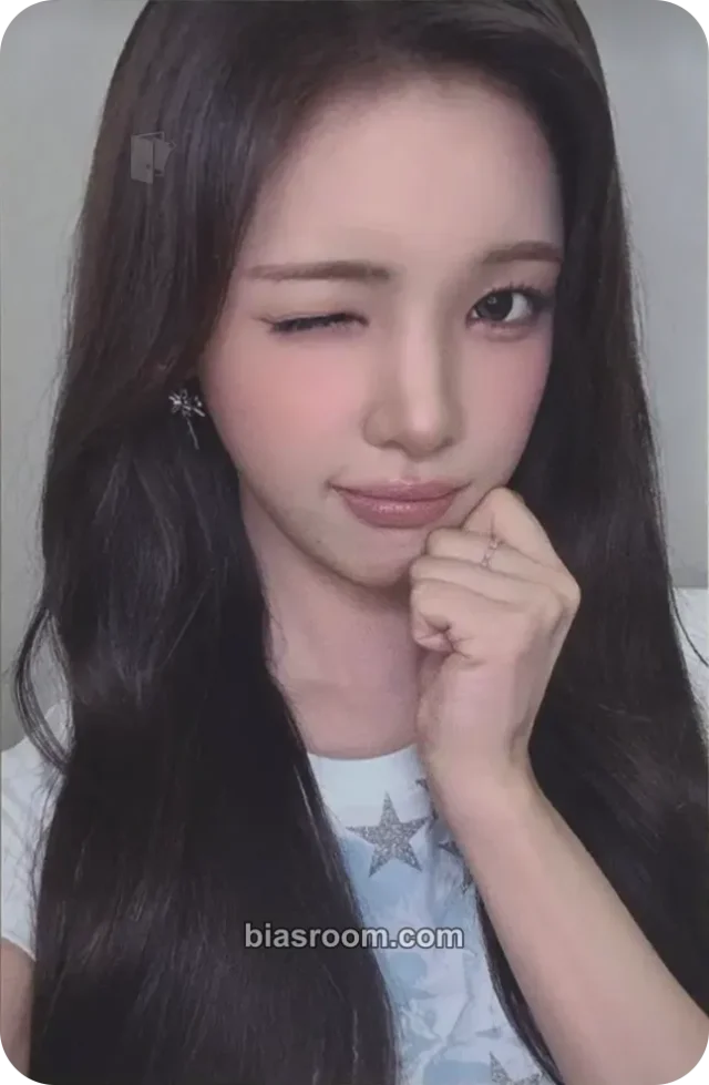 Yuha Hearts2Hearts Lemon Tang K-pop photocard