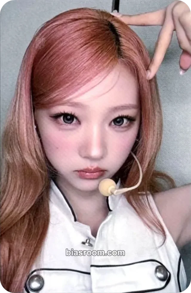 Photocard K-pop Stella Hearts2Hearts Lemon Tang