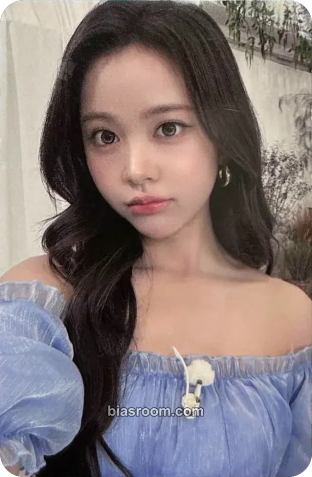 Carmen Hearts2Hearts Lemon Tang K-pop photocard
