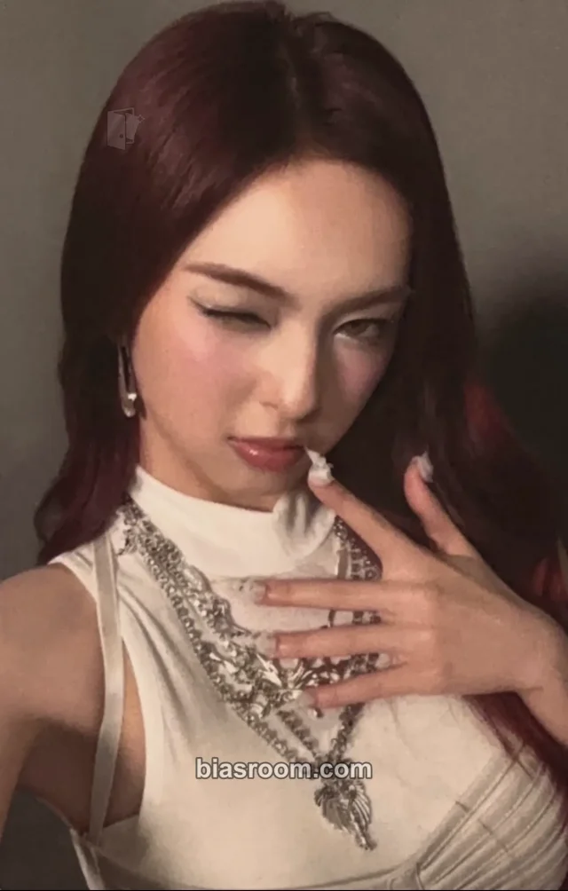 Chiquita BABYMONSTER CHOOM K-pop photocard