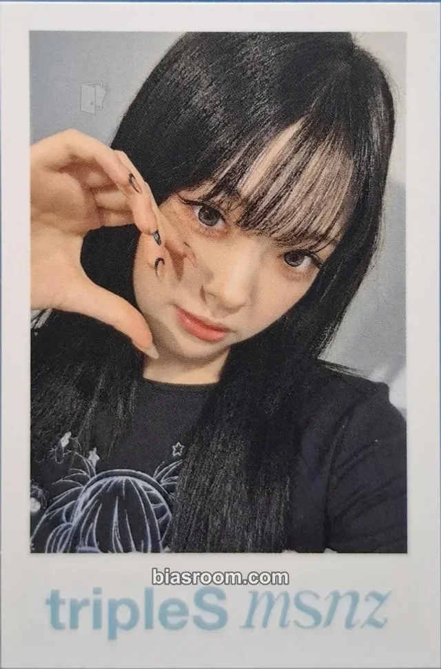 Lynn tripleS Beyond Beauty K-pop photocard