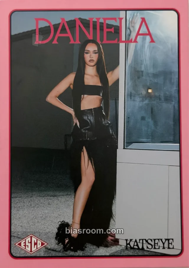 Daniela KATSEYE ESCO “WILD” Trading Cards K-pop photocard