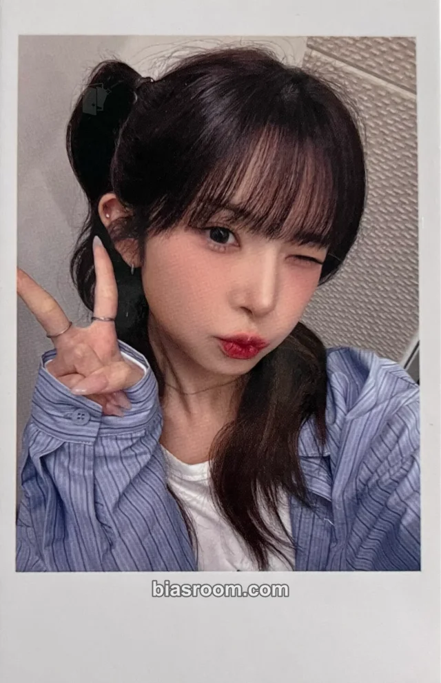 Kotone tripleS Beyond Beauty K-pop photocard