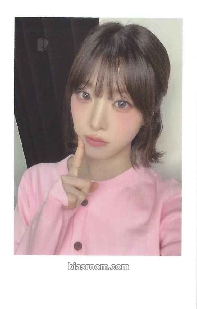 Nien tripleS Beyond Beauty K-pop photocard