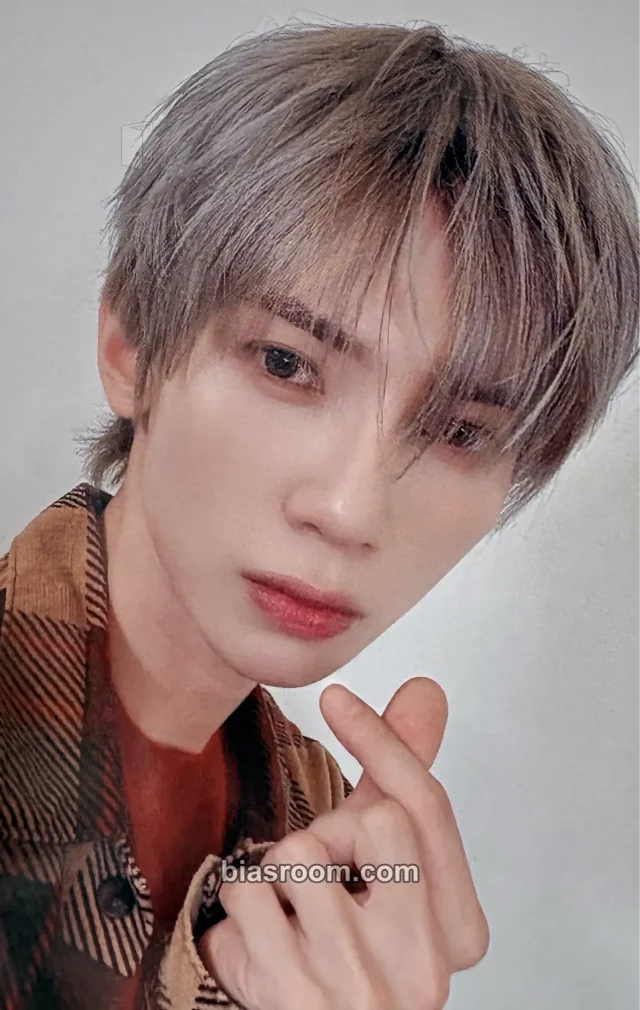 Photocard K-pop di Yeosang ATEEZ 8IRTHDAY: OUR ETERNAL STARS