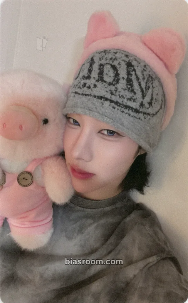 Rui XLOV I, God K-pop photocard