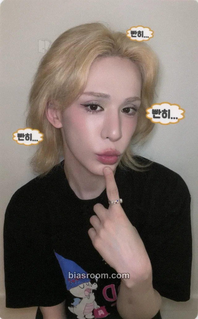 Wumuti XLOV I, God K-pop photocard