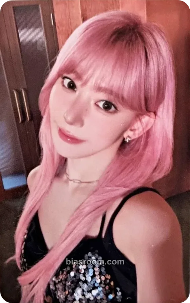 Sakura LE SSERAFIM Made My Night K-pop photocard