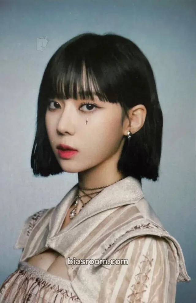 Winter aespa Savage K-pop photocard