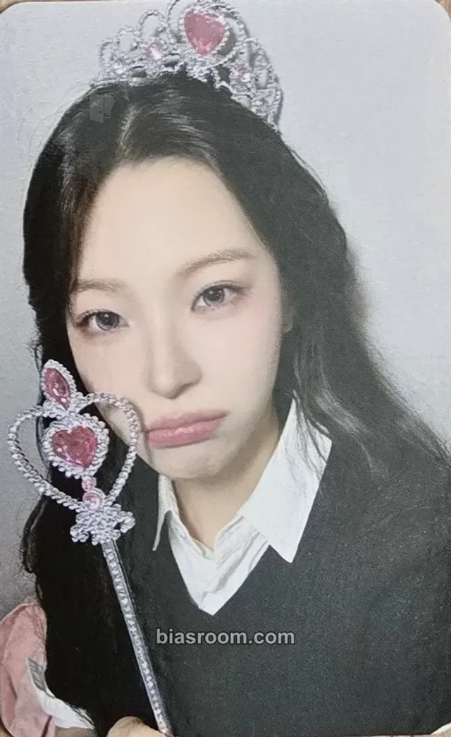 Jiheon fromis_9 Glow ME K-pop photocard