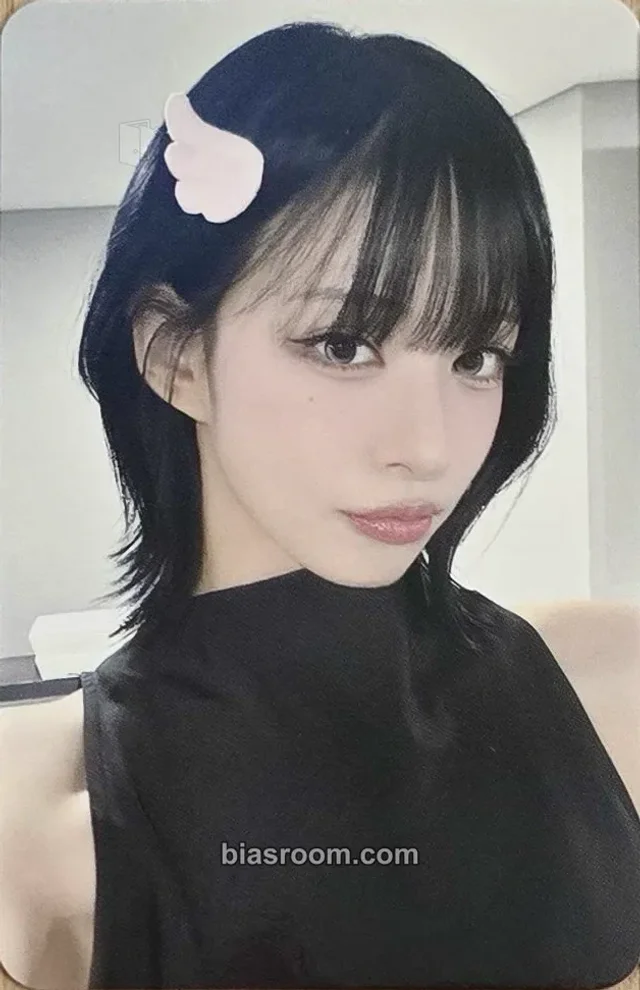 Chaeyoung fromis_9 Glow ME K-pop photocard