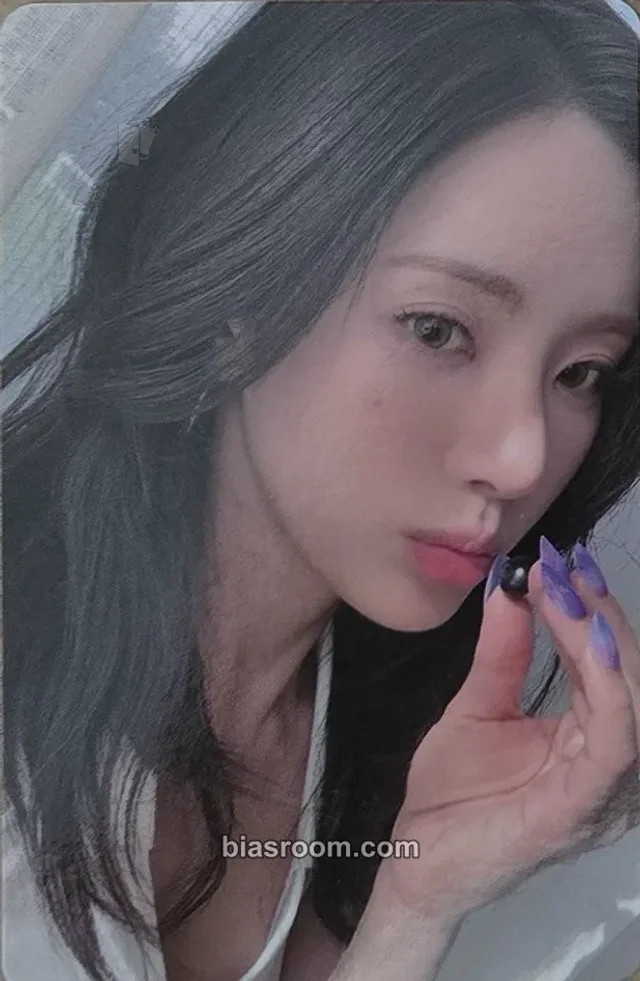 Jiwon fromis_9 Glow ME K-pop photocard