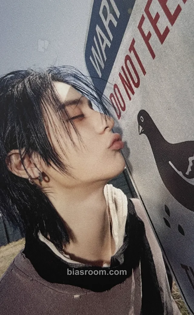 Leehan BOYNEXTDOOR HOME: DELUXE K-pop photocard