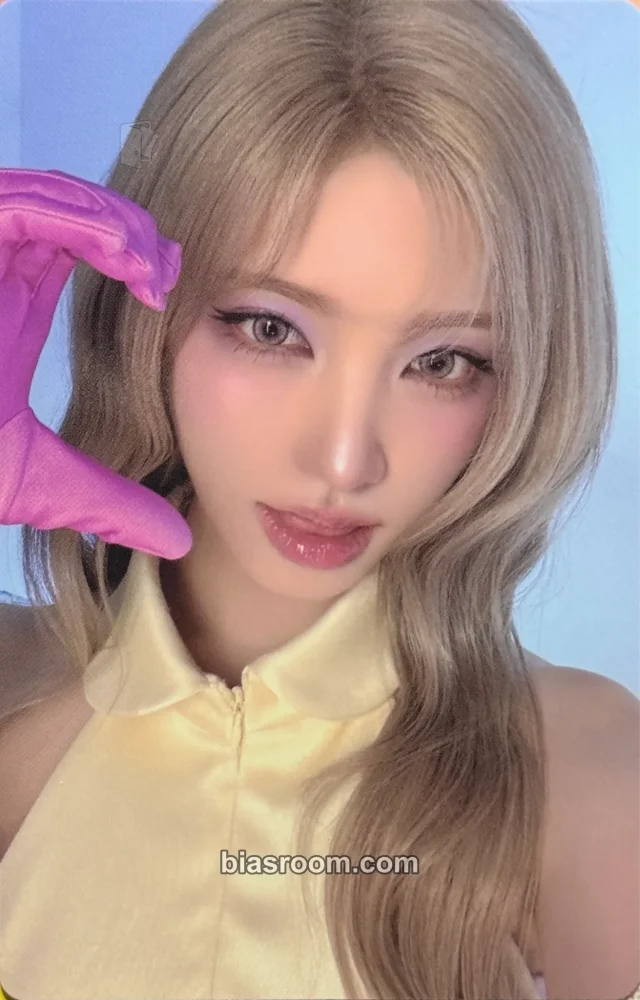 Liz IVE Looks Can Kill K-pop photocard