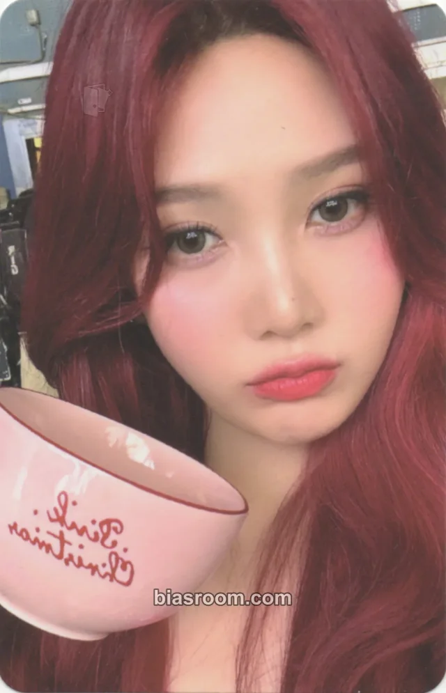 Joy Red Velvet Pink Christmas K-pop photocard