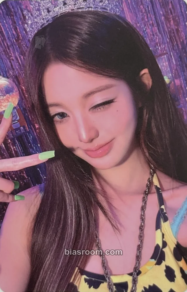 Wonyoung IVE Looks Can Kill K-pop photocard