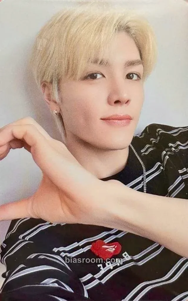 Maki &TEAM 2024 &TEAM CONCERT TOUR 'FIRST PAW PRINT' K-pop photocard