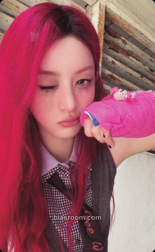 Minju ILLIT BREAK EVEN K-pop photocard