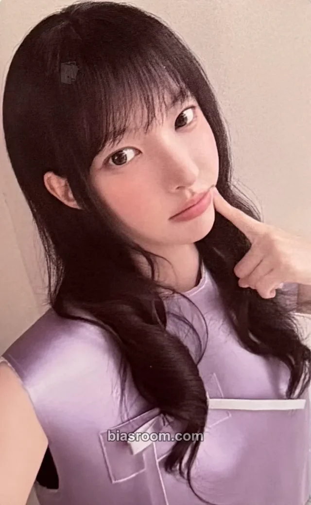 Yunah ILLIT BREAK EVEN K-pop photocard