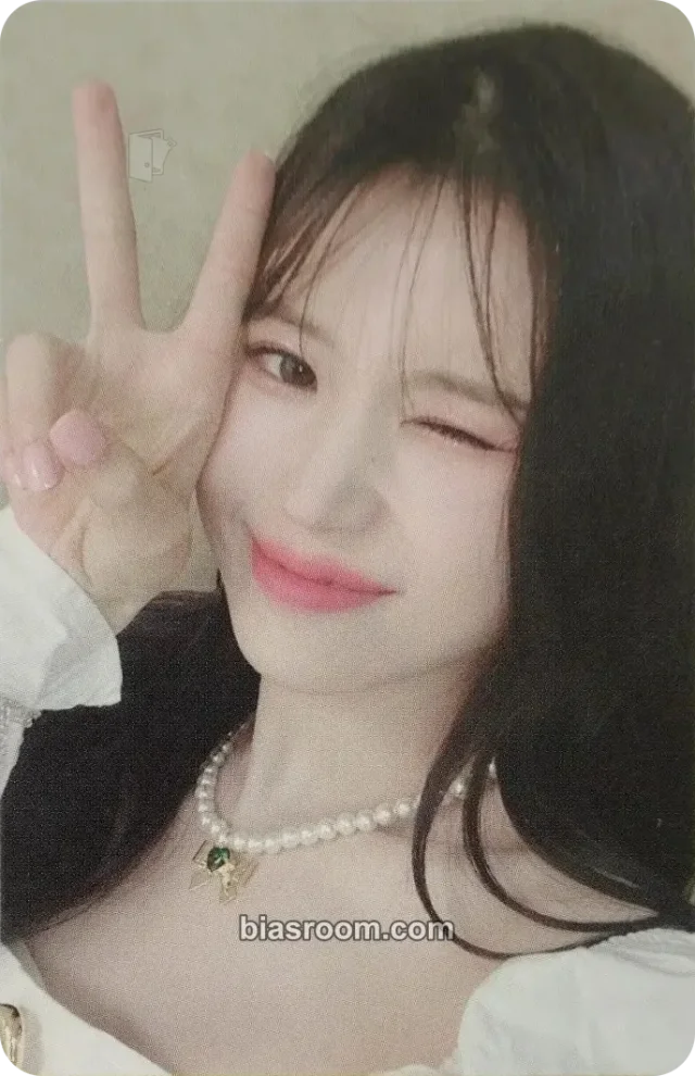 Hayoung fromis_9 Midnight Guest K-pop photocard