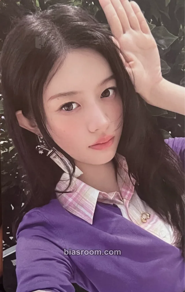 Minju ILLIT BREAK EVEN K-pop photocard