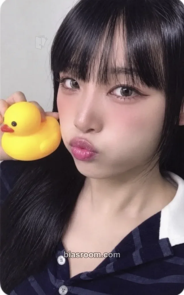 Yena Yena NEMONEMO K-pop photocard