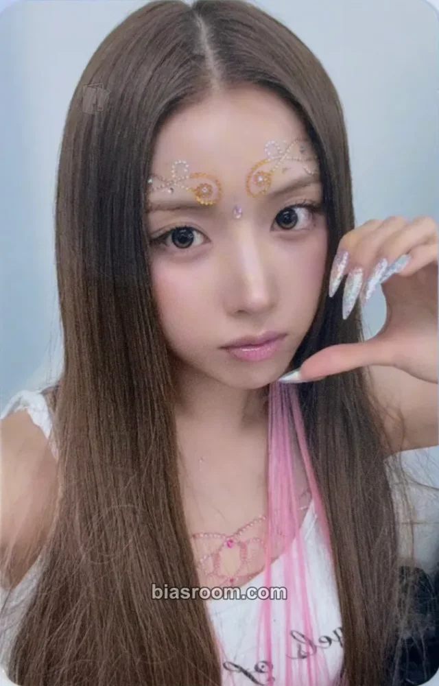 Jiwoo NMIXX Strange Muse K-pop photocard