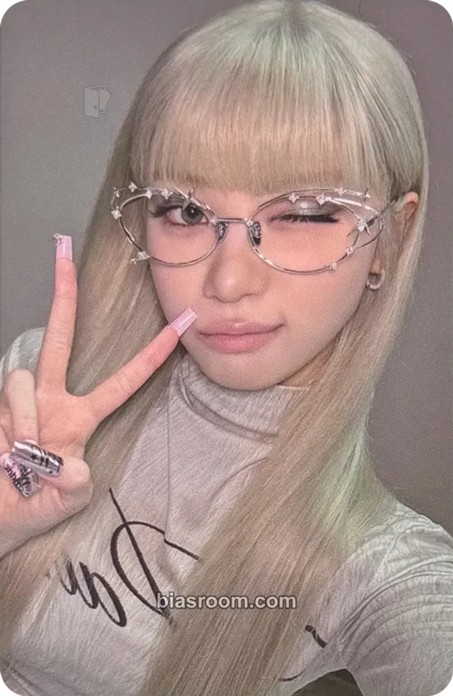 Kim Chaewon LE SSERAFIM Made My Night K-pop photocard